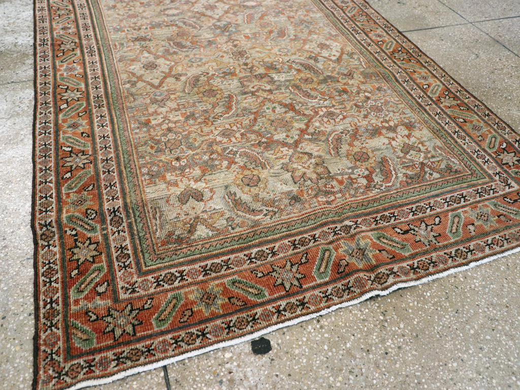 Antique Persian Mahal Gallery Rug, No.28931 - Gss