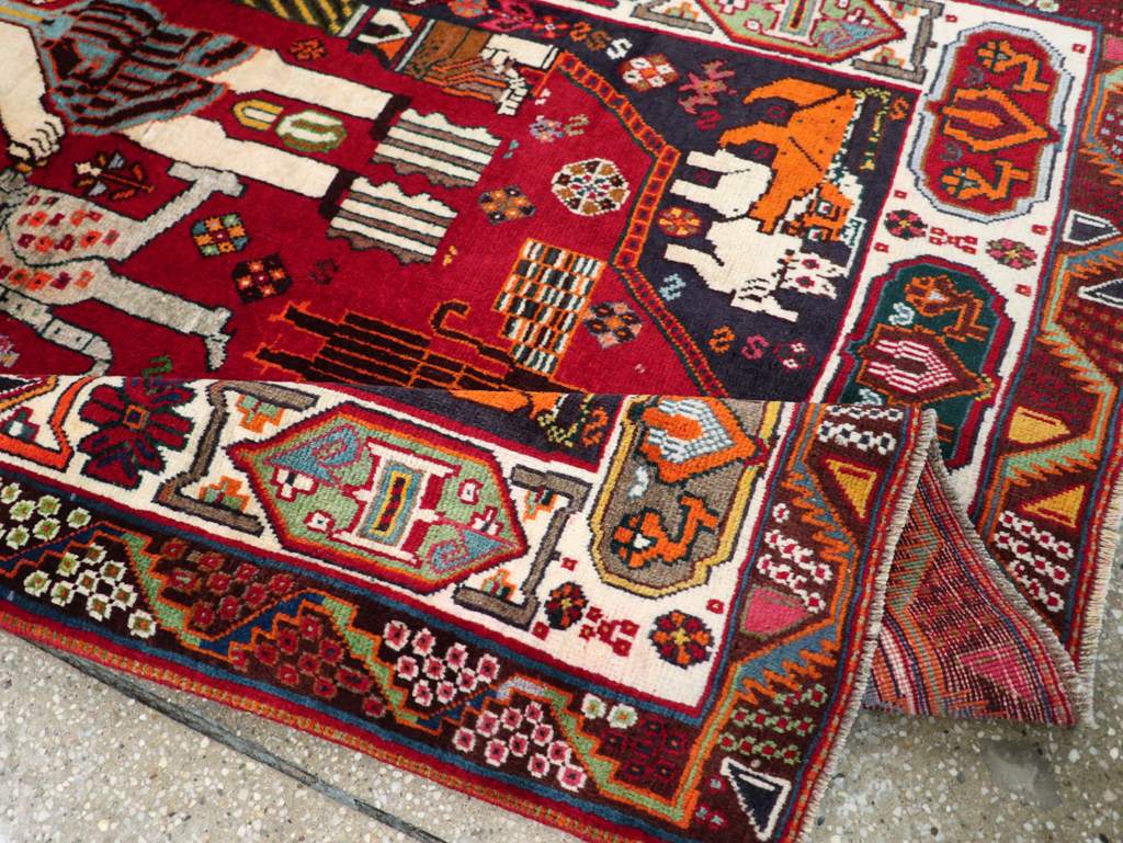 Vintage Persian Shiraz Pictorial Rug, No.28932 - Gss