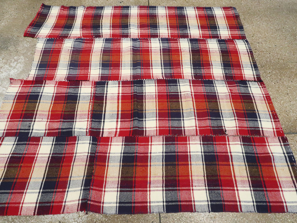 Vintage Persian Square Textile, No.28951 - Gss