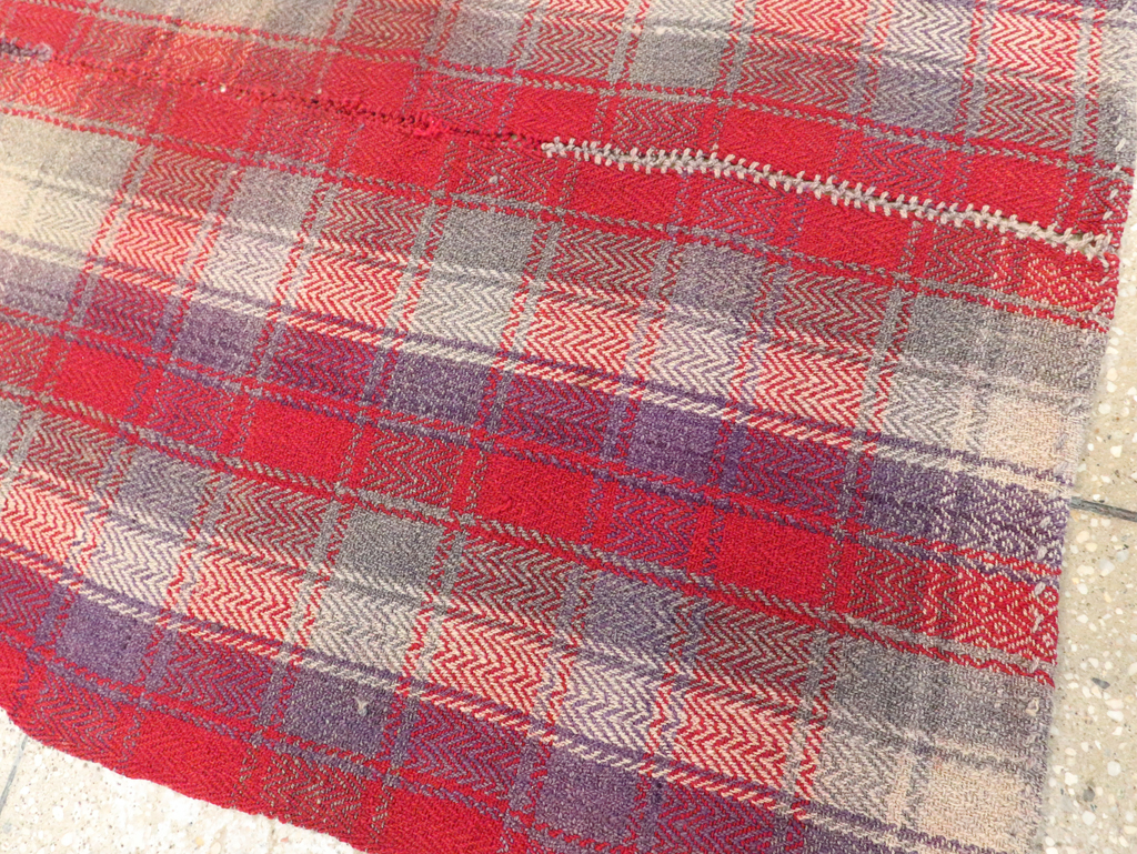 Vintage Persian Square Textile, No.28952 - Gss