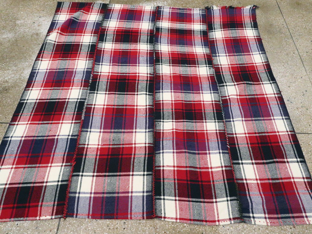 Vintage Persian Square Textile, No.28953 - Gss