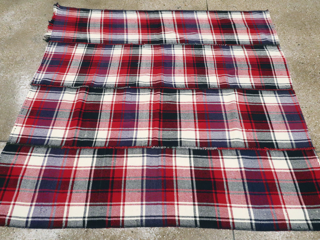 Vintage Persian Square Textile, No.28953 - Gss