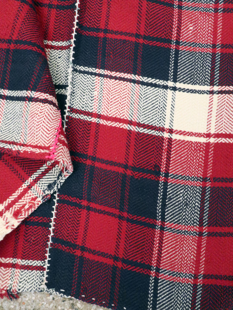 Vintage Persian Square Textile, No.28959 - Gss