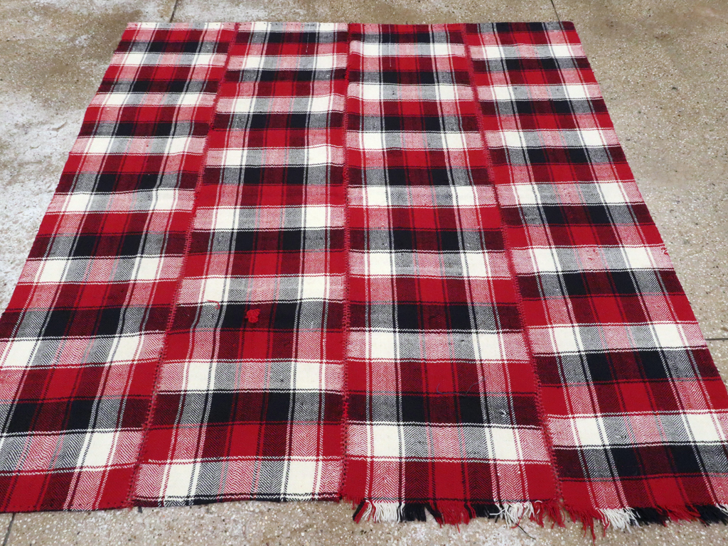 Vintage Persian Square Textile, No.28968 - Gss