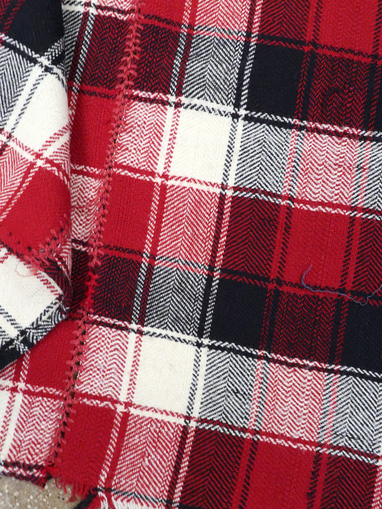 Vintage Persian Square Textile, No.28968 - Gss