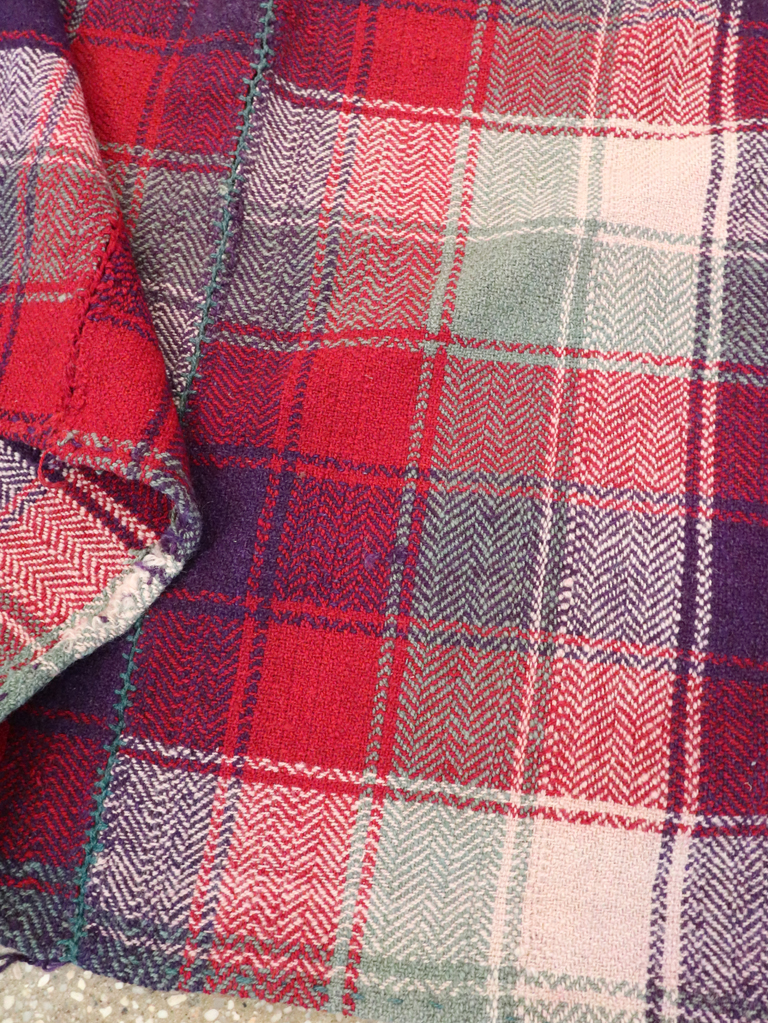 Vintage Persian Textile, No.28975 - Gss