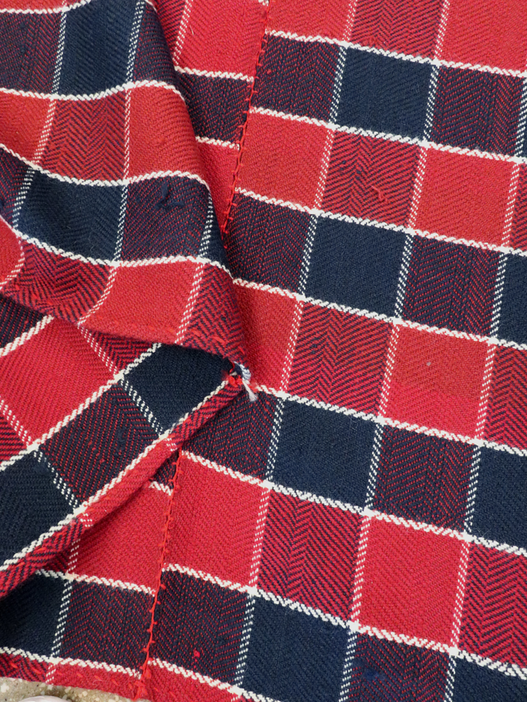 Vintage Persian Square Textile, No.28978 - Gss