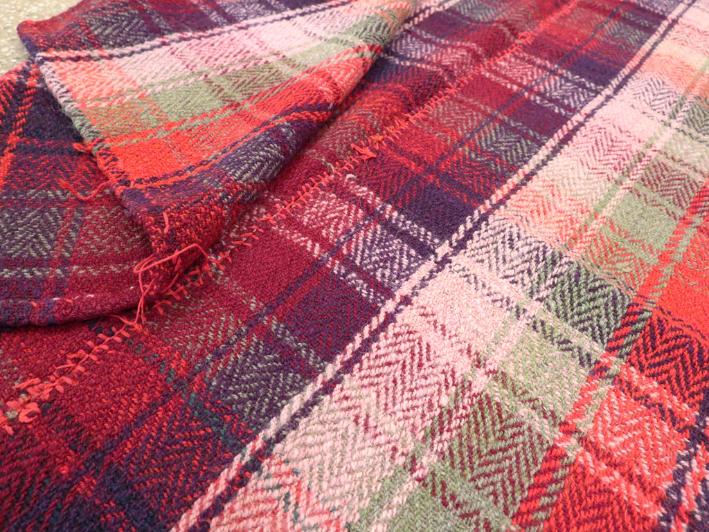 Vintage Persian Square Textile, No.28981 - Gss