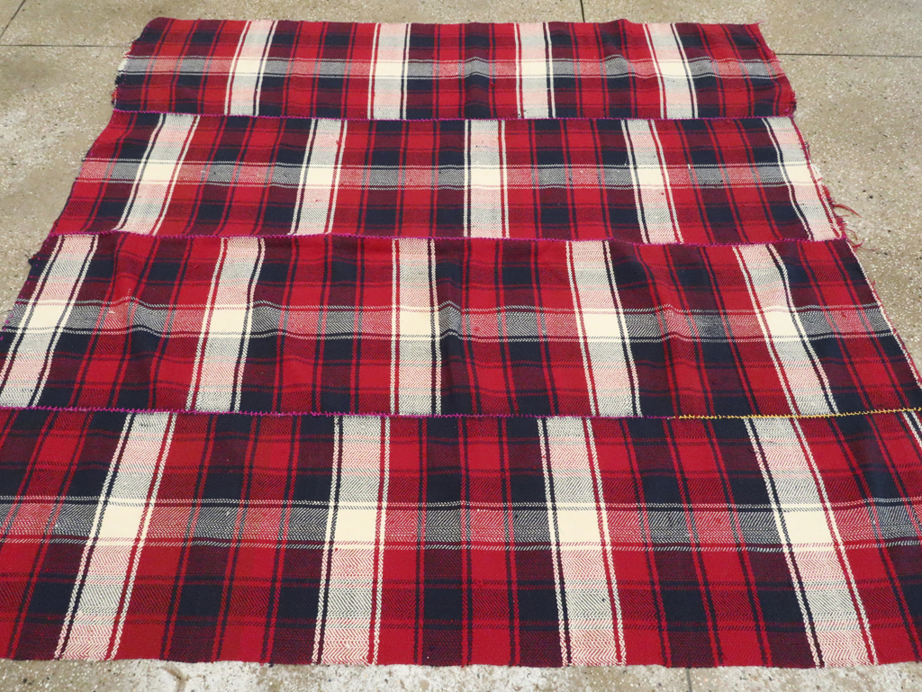 Vintage Persian Square Textile, No.28982 - Gss