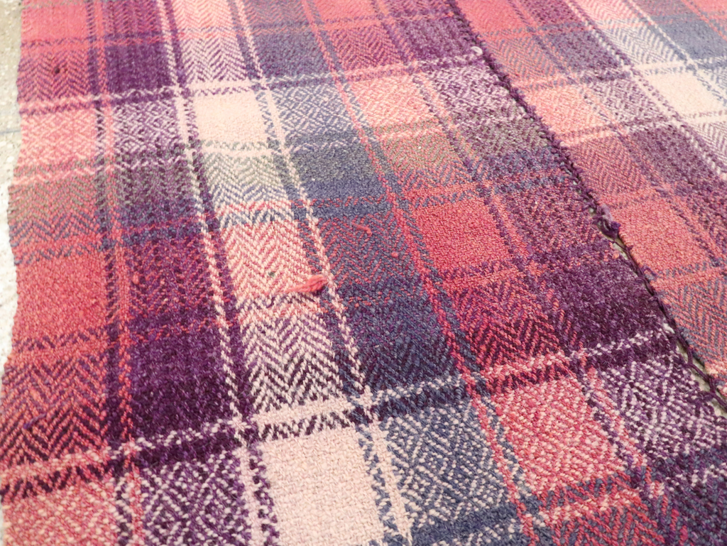 Vintage Persian Square Textile, No.28983 - Gss