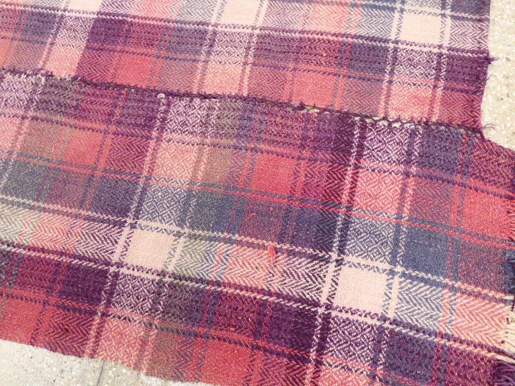 Vintage Persian Square Textile, No.28983 - Gss