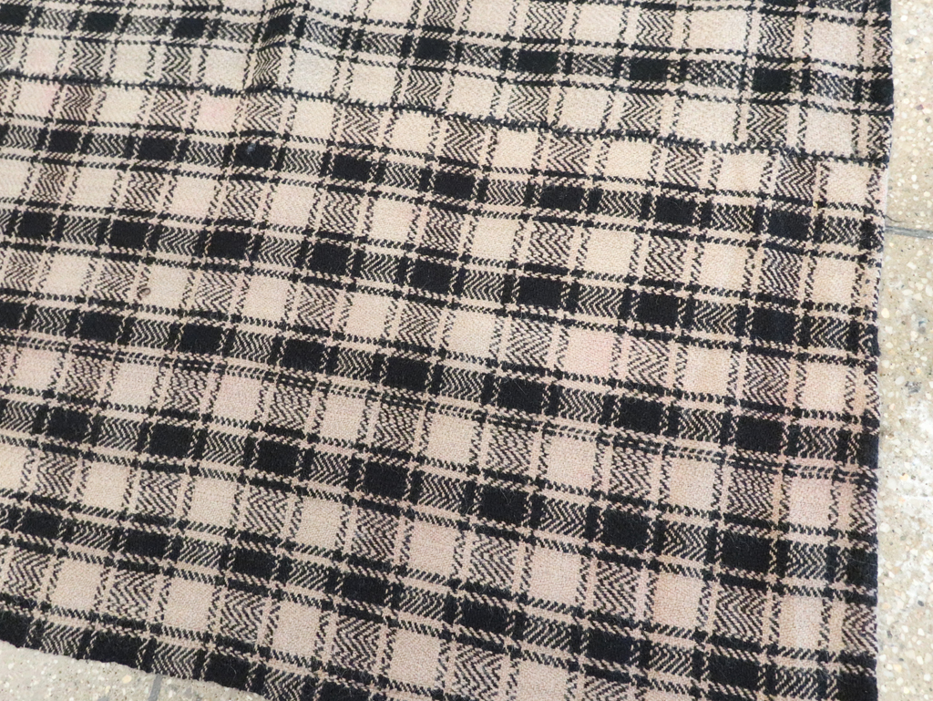 Vintage Persian Square Textile, No.28997 - Gss