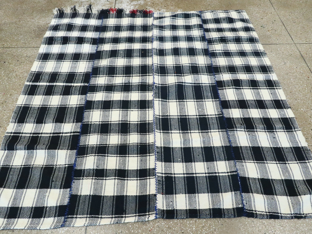 Vintage Persian Square Textile, No.29000 - Gss