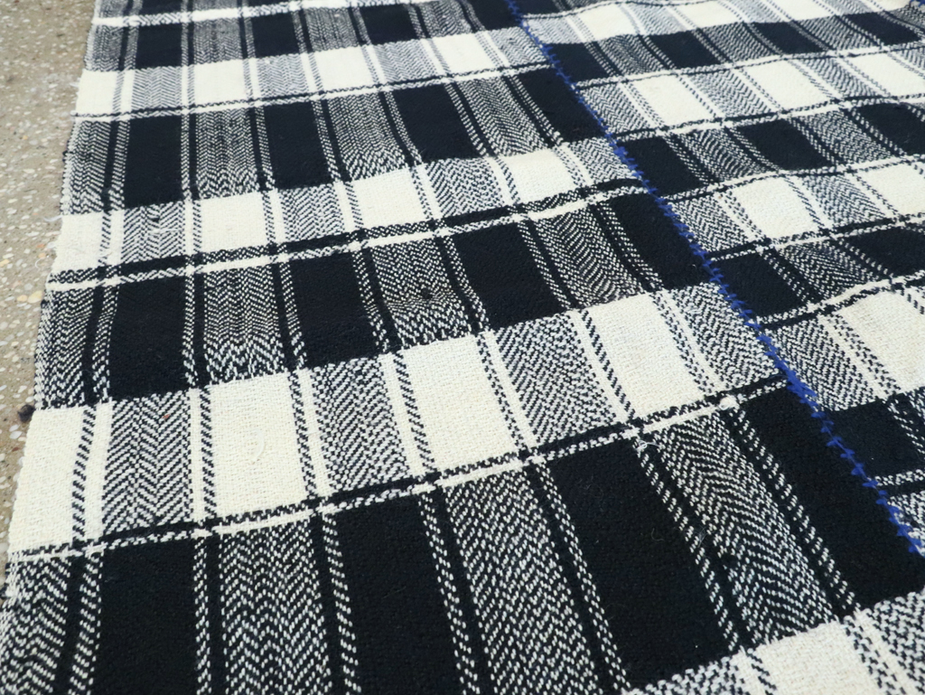 Vintage Persian Square Textile, No.29000 - Gss