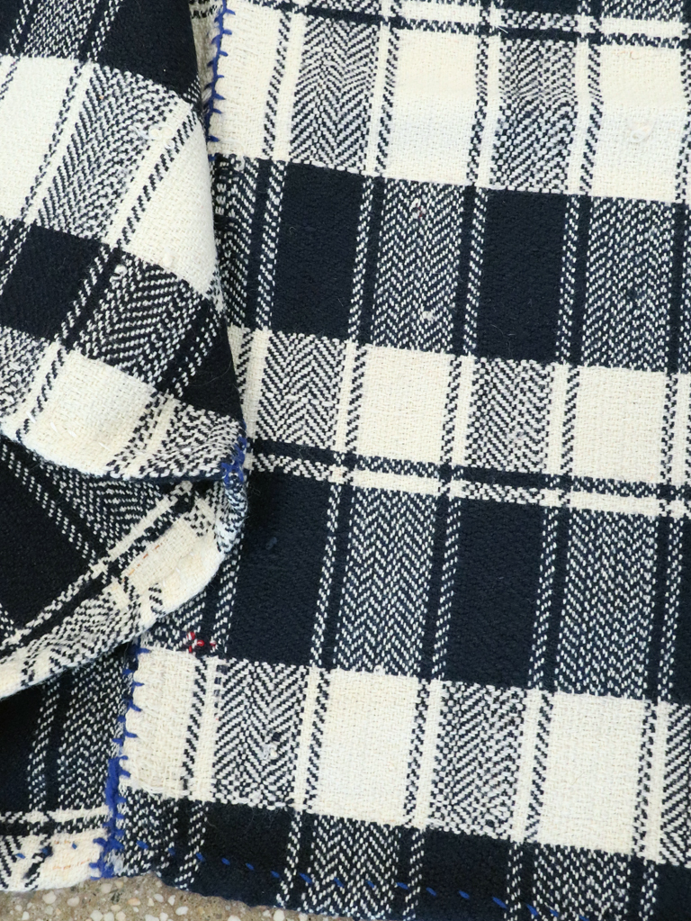 Vintage Persian Square Textile, No.29000 - Gss