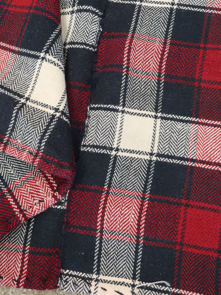 Vintage Persian Square Textile, No.29007 - Gss