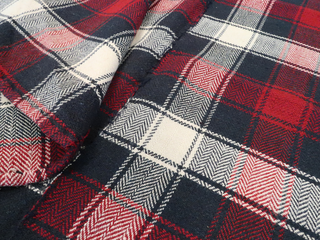 Vintage Persian Square Textile, No.29007 - Gss