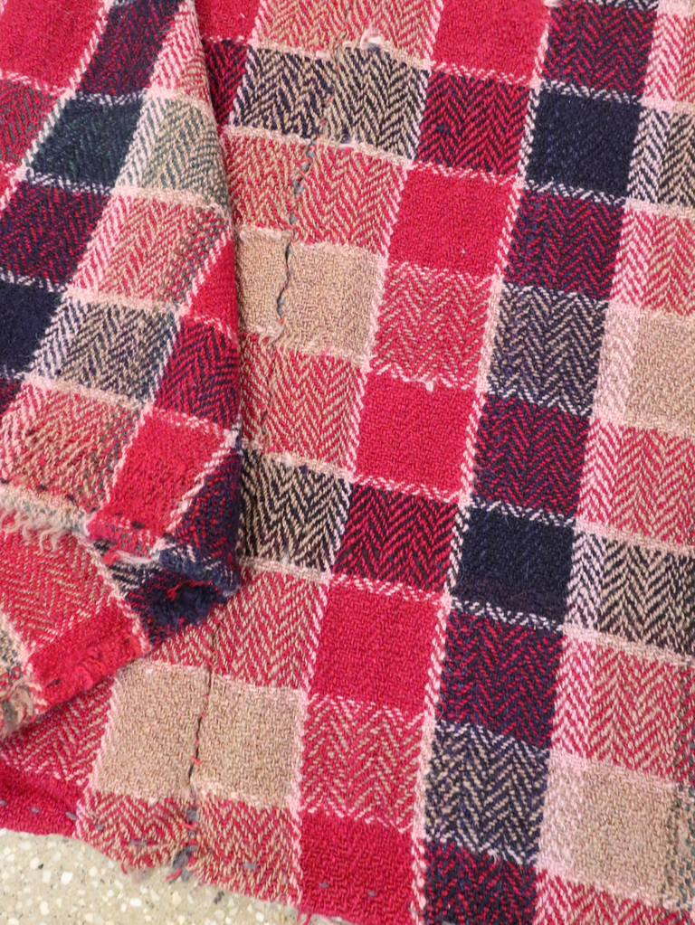 Vintage Persian Square Textile, No.29012 - Gss