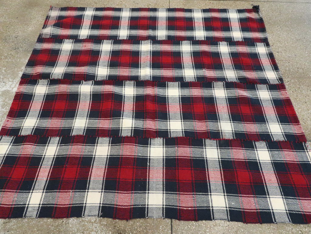 Vintage Persian Square Textile, No.29023 - Gss