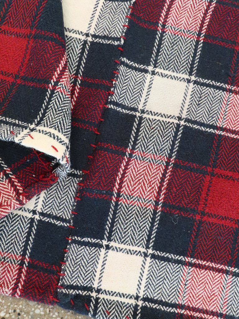 Vintage Persian Square Textile, No.29023 - Gss