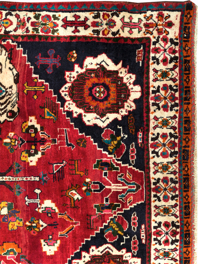 Vintage Persian Pictorial Shiraz Rug, No.29061 - Gss