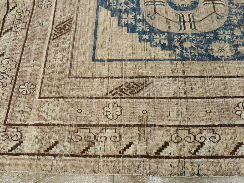 Antique East Turkestan Khotan Carpet, No.29064 - Gss