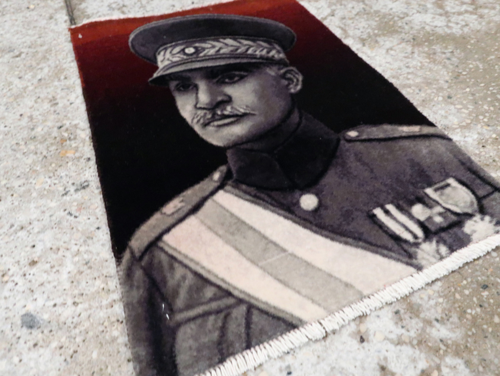 Vintage Persian Tabriz Pictorial Rug, No.29069 - Gss