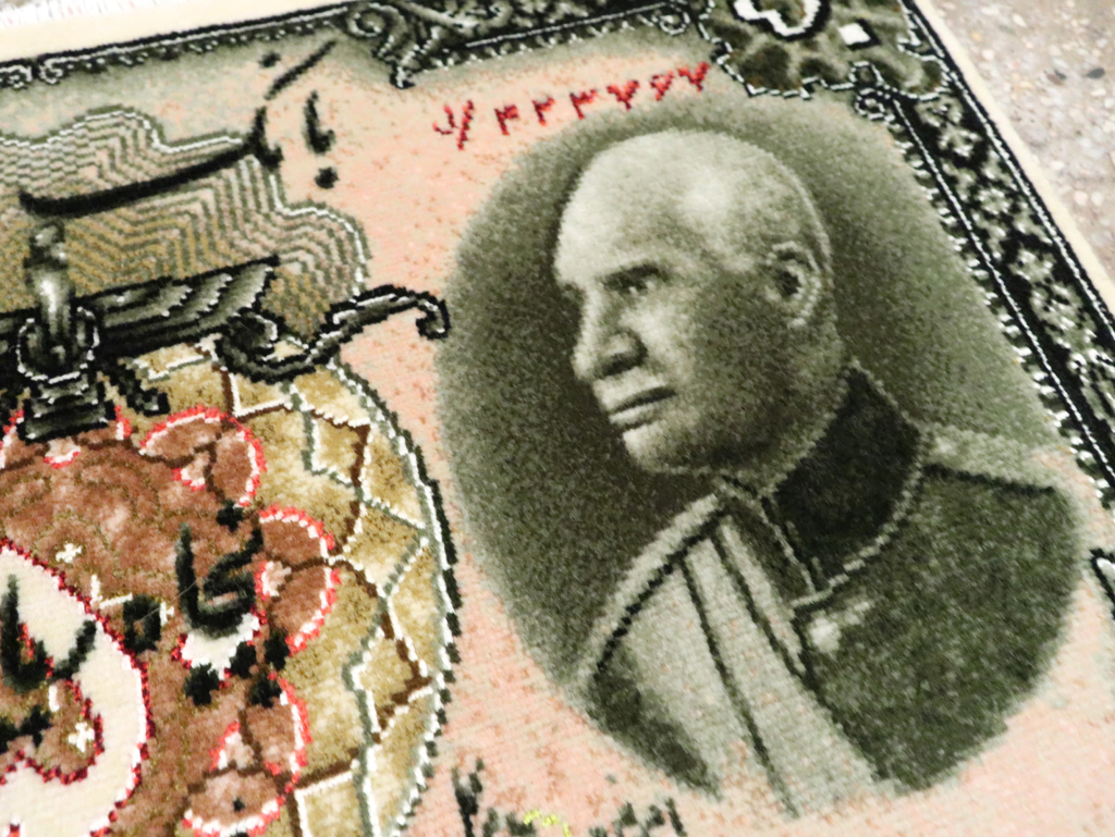 Vintage Persian Tabriz Pictorial Rug, No.29079 - Gss