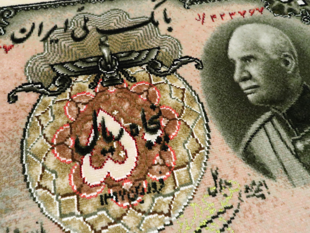 Vintage Persian Tabriz Pictorial Rug, No.29079 - Gss