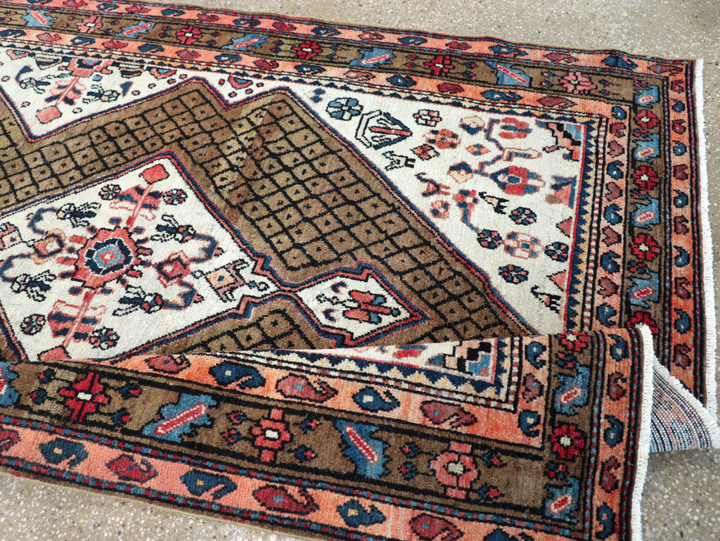 Vintage Persian Hamadan Gallery Rug, No.29086 - Gss