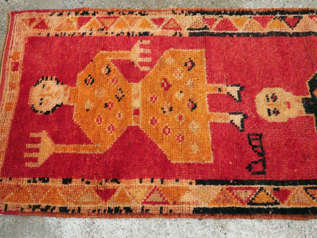 Vintage Turkish Anatolian Pictorial Runner, No.29102 - Gss