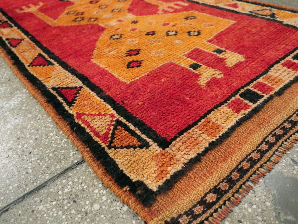 Vintage Turkish Anatolian Pictorial Runner, No.29102 - Gss