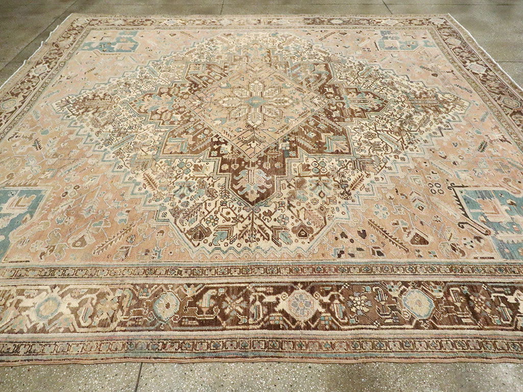 Antique Persian Heriz Square Carpet, No.29132 - Gss