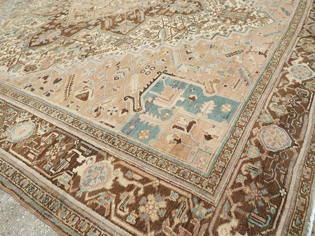 Antique Persian Heriz Square Carpet, No.29132 - Gss