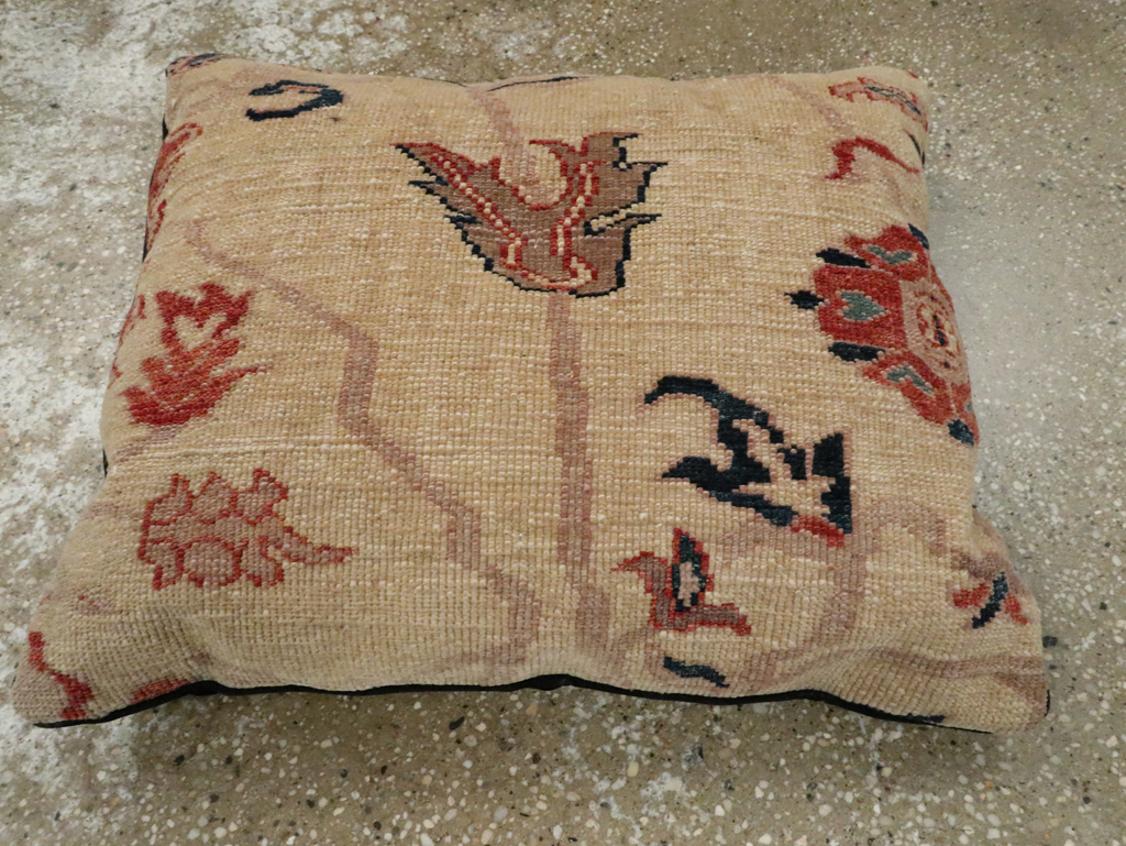 Antique Persian Serapi Pillow, No.29134 - Gss