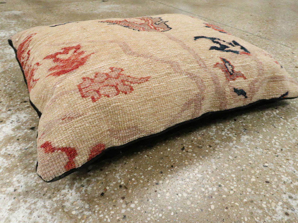 Antique Persian Serapi Pillow, No.29134 - Gss