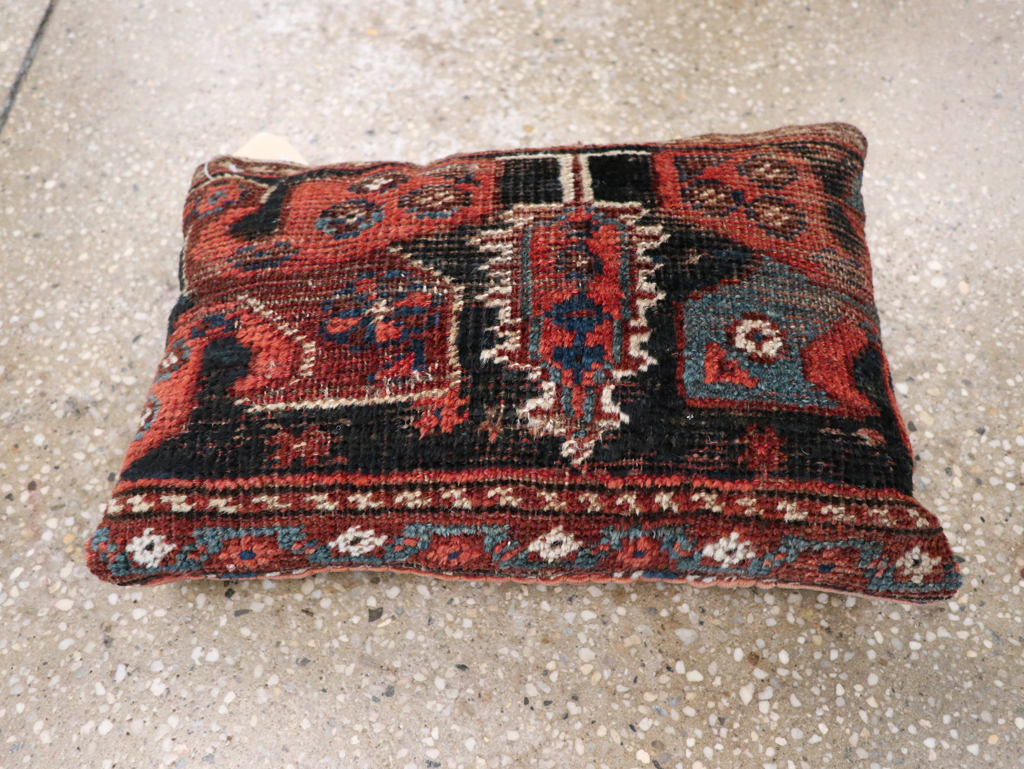 Antique Persian Bag Face Pillow, No.29136 - Gss