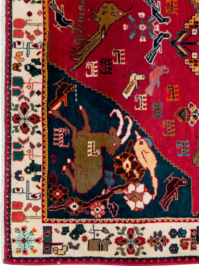 Vintage Persian Gabbeh Pictorial Accent Rug, No.29154 - Gss