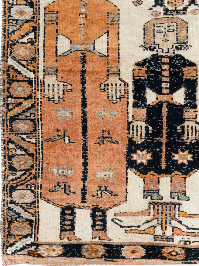 Vintage Persian Bakhtiari Pictorial Rug, No.29171 - Gss