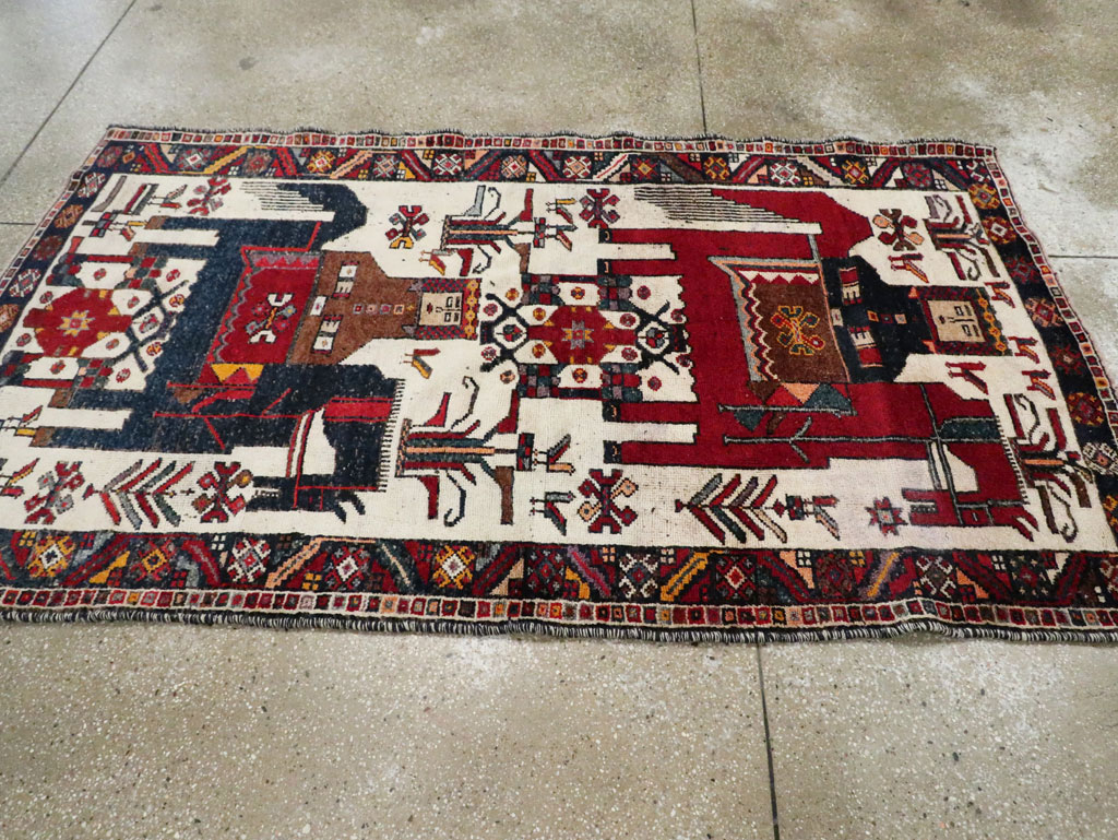 Vintage Persian Bakhtiari Pictorial Accent Rug, No.29176 - Gss