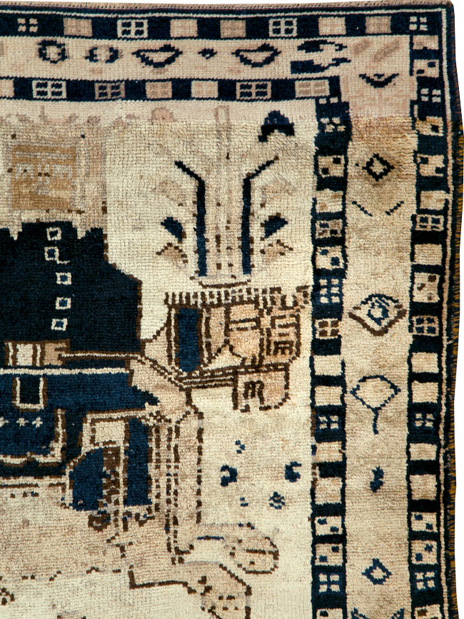 Vintage Persian Bakhtiari Pictorial Rug, No.29177 - Gss