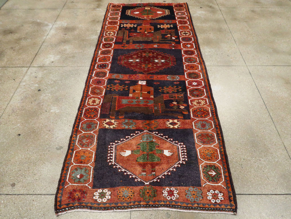 Vintage Persian Pictorial Bakhtiari Rug, No.29178 - Gss