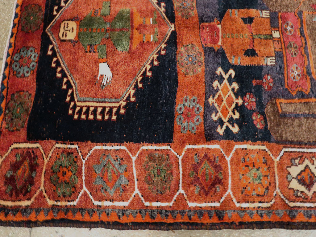 Vintage Persian Pictorial Bakhtiari Rug, No.29178 - Gss