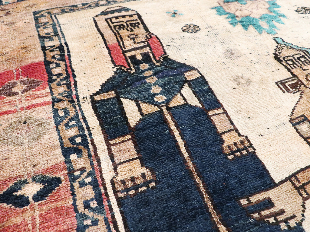 Tribal Persian Pictorial Bakhtiari Square Accent Rug, No.29182 - Gss