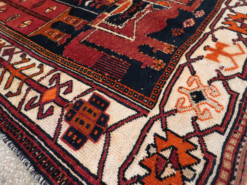 Tribal Persian Pictorial Bakhtiari Accent Rug, No.29184 - Gss