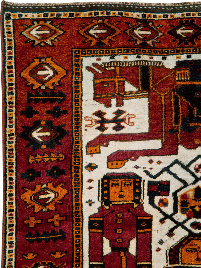 Vintage Persian Bakhtiari Pictorial Accent Rug, No.29186 - Gss