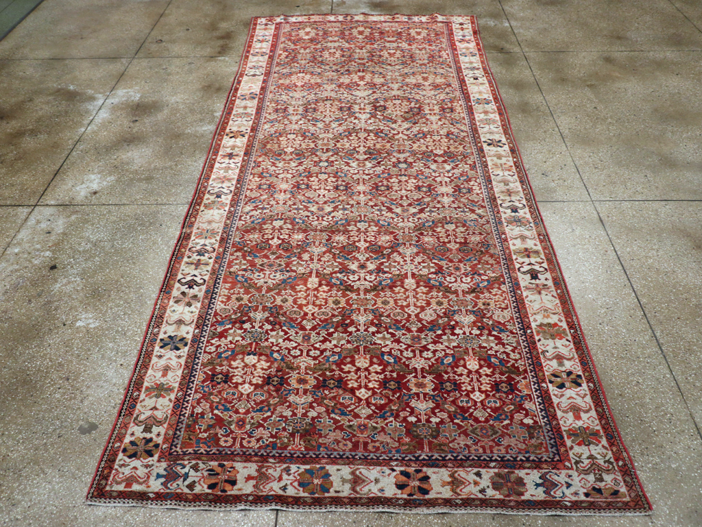 Antique Persian Malayer Gallery Carpet, No.29203 - Gss
