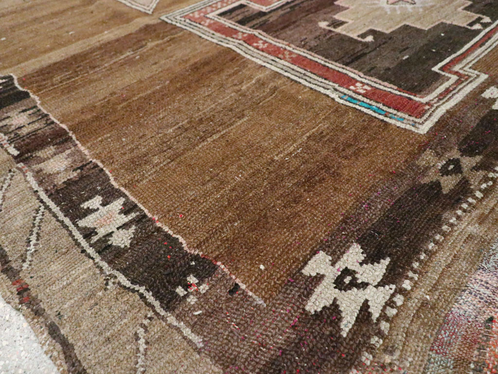 Vintage Turkish Anatolian Room Size Carpet, No.29217 - Gss