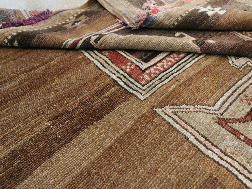 Vintage Turkish Anatolian Room Size Carpet, No.29217 - Gss