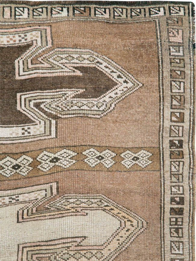 Vintage Anatolian Gallery Carpet, No.29221 - Gss